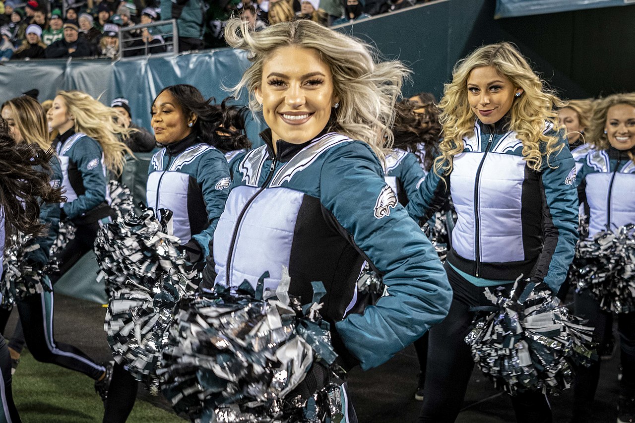 Eagles_Cheerleaders_2021
